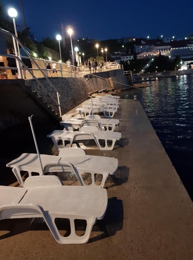 Apartmani Lezenic M Neum Eksteriør billede